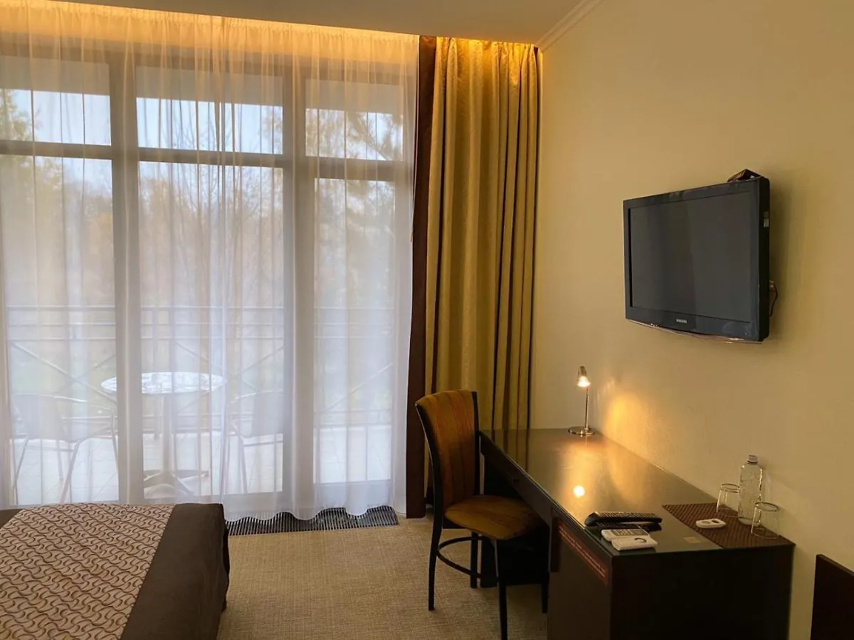 **** Hotel Park-Hotel Kidev Chubynske Ukraine
